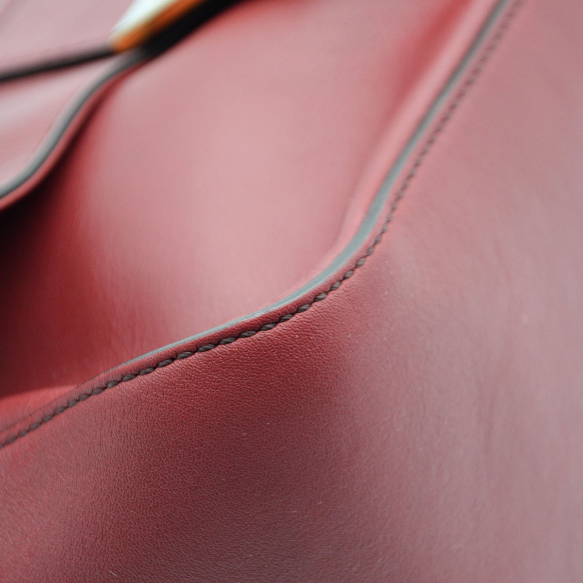 Fendi Mama Baguette Cuir Rouge
