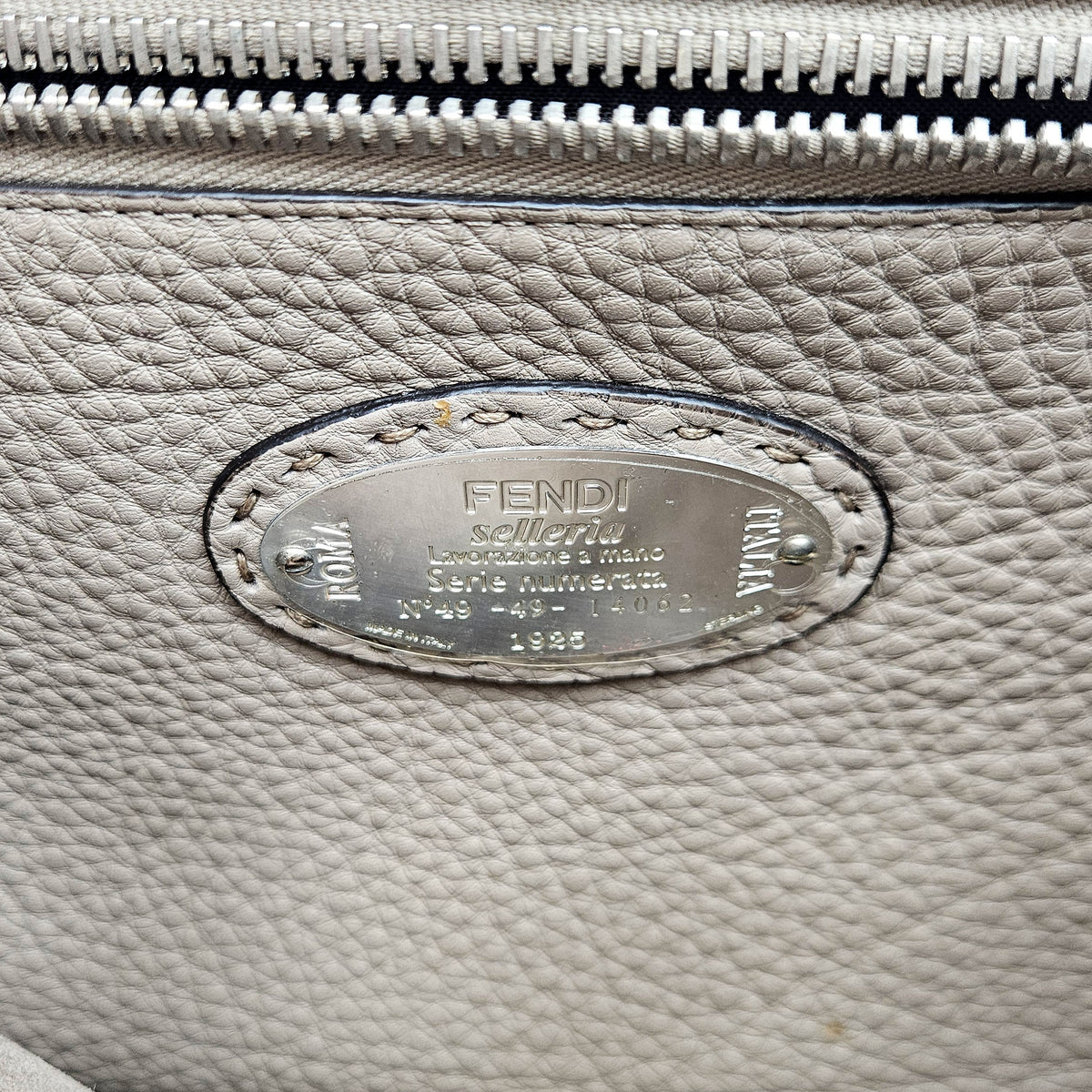 Sac Fendi Peekaboo Selleria cuir taupe