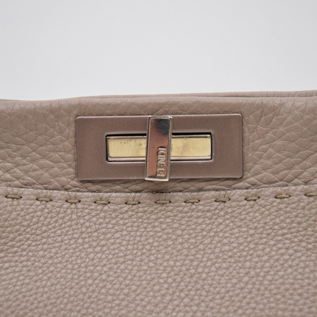 Sac Fendi Peekaboo Selleria cuir taupe