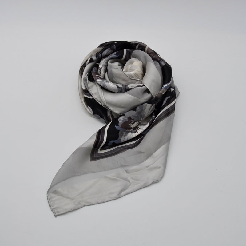 Grand foulard Gucci soie floral