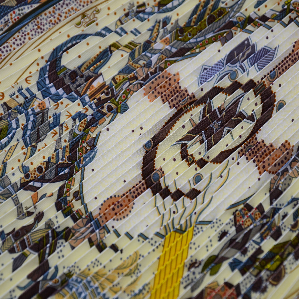 Foulard Hermès plissé "Rêves d'Australie" 1999
