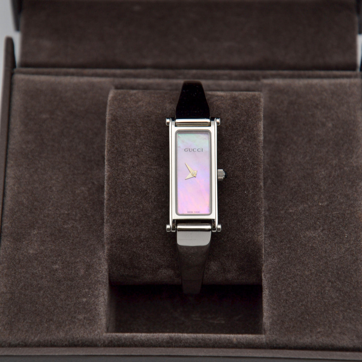 Montre Gucci 1500 L