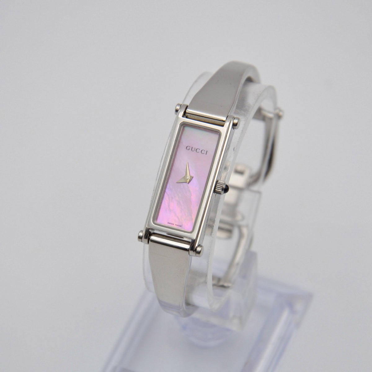 Montre Gucci 1500 L