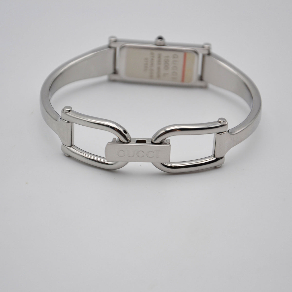 Montre Gucci 1500L Vintage　　　　　　　　　　　　　　　　　　　　　　　　　　　　　　　　　　　　　　　　 Case width (Approx.) 1 2 mm　　　　　　　　　　　　　　　　　　　　　　　　　　　　　　　　　 Bracelet length (Approx.) 1 6 cm　　