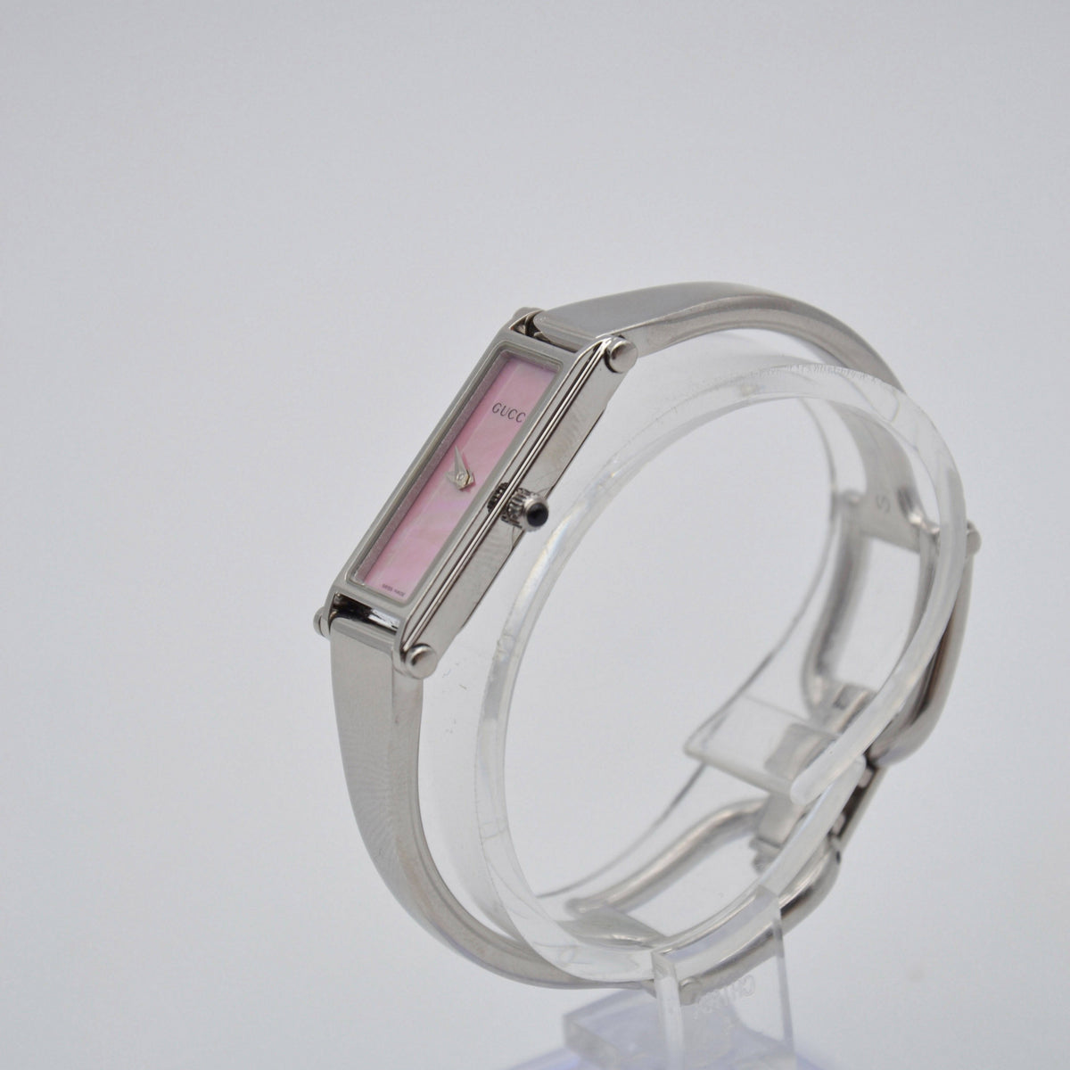Montre Gucci 1500 L