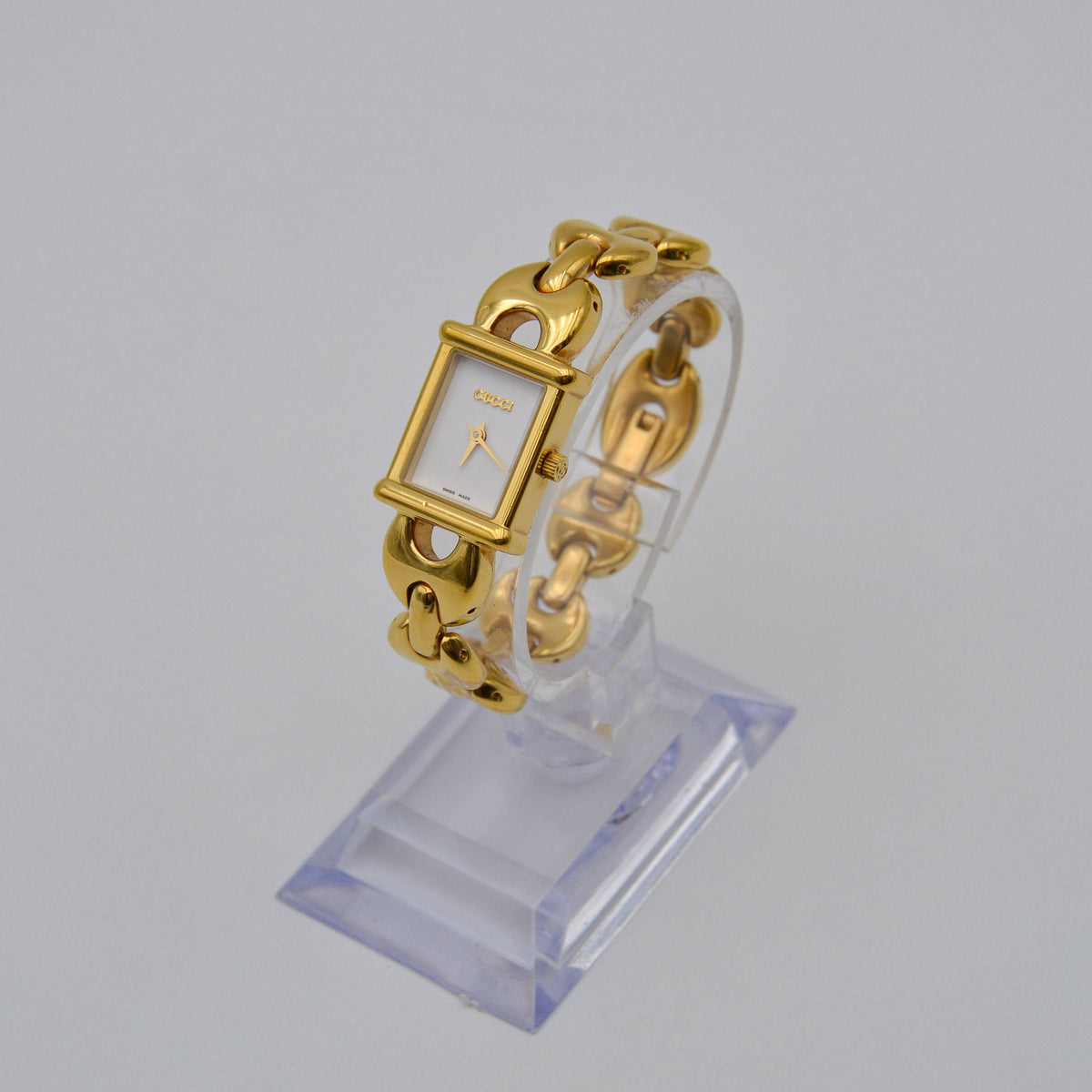 Montre Gucci 1800 L Vintage Plaquée Or
