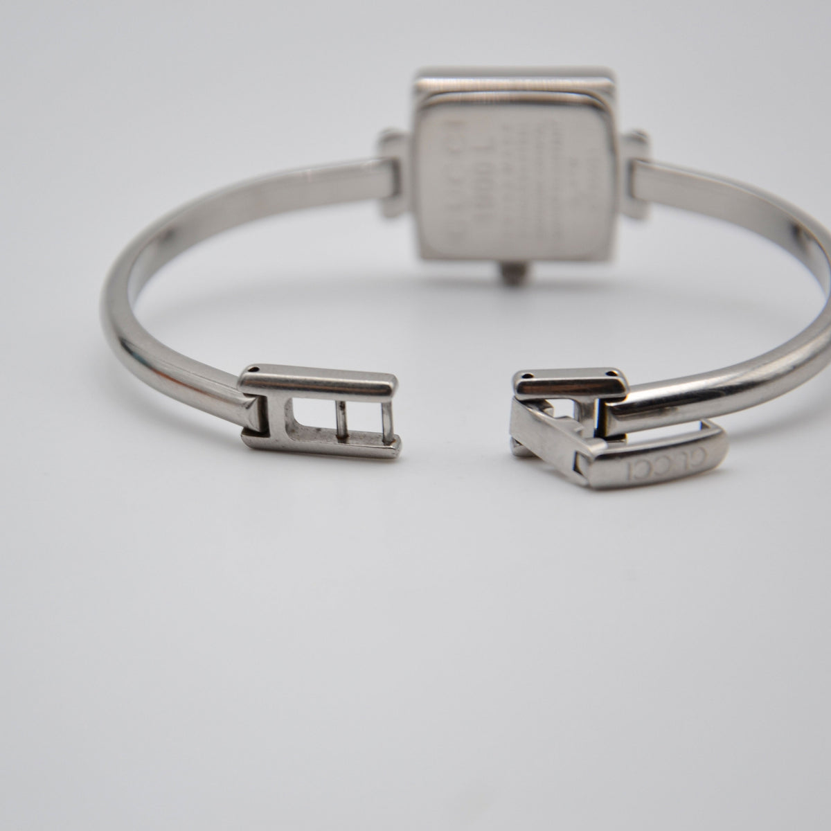 Montre Gucci 1900L Femme