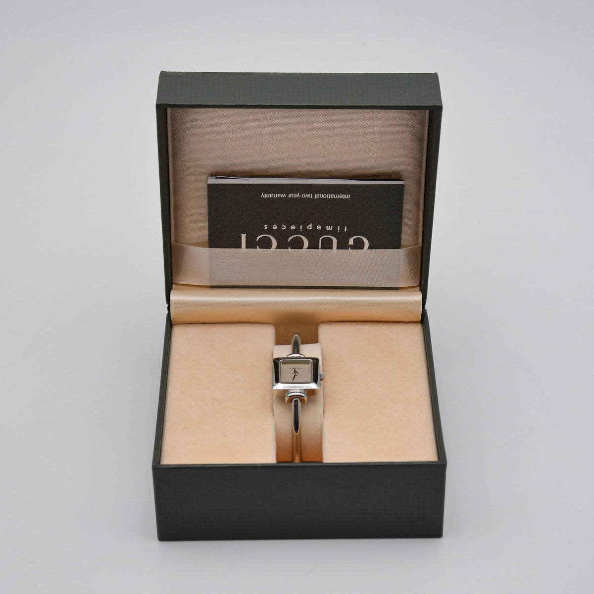 Montre Gucci 1900L Femme