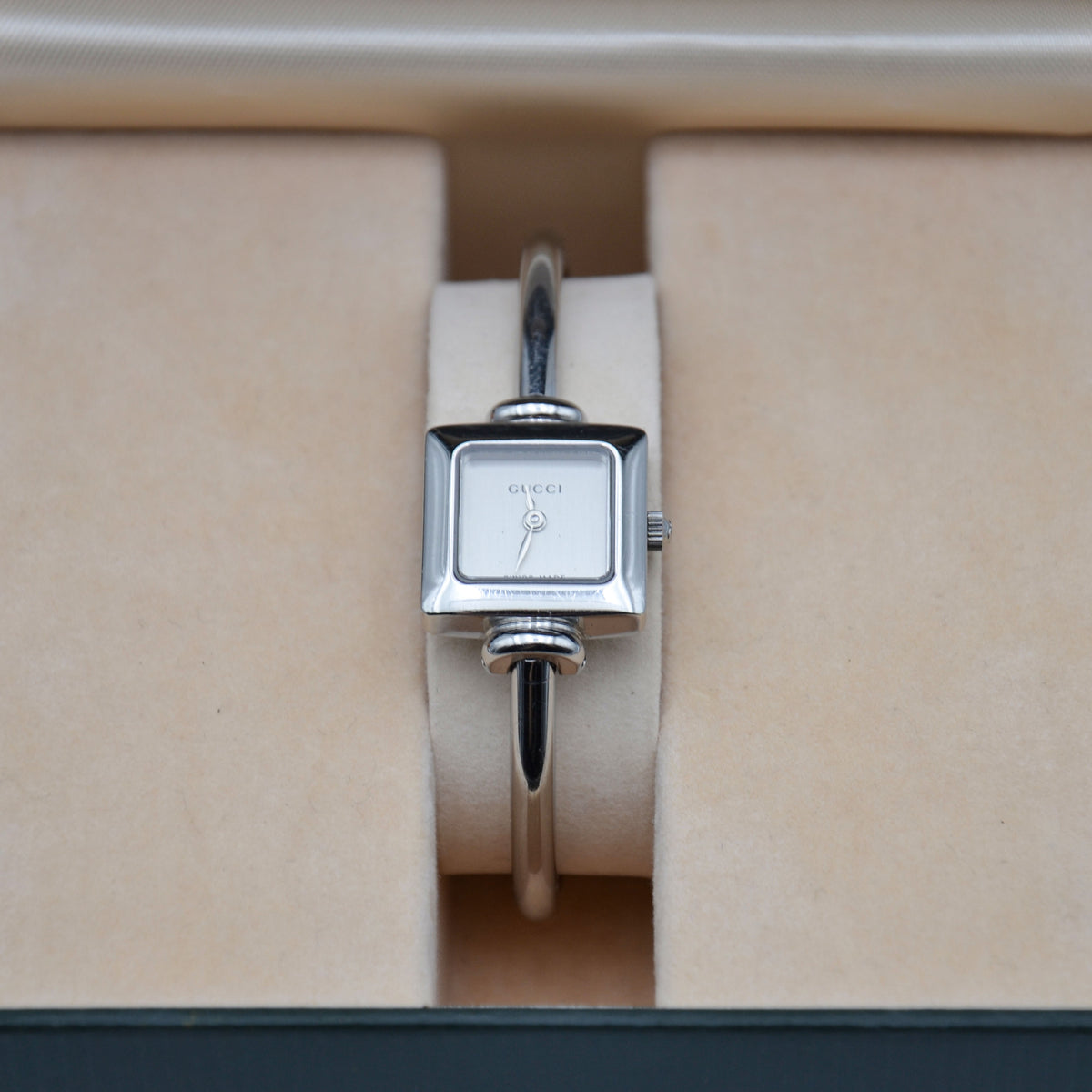 Montre Gucci 1900L Femme