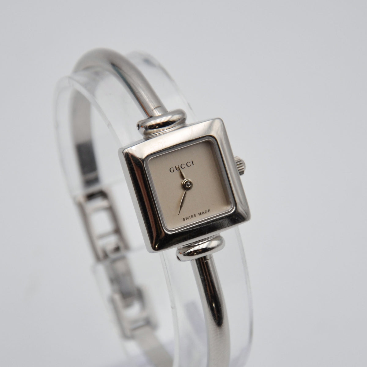 Montre Gucci 1900L Femme