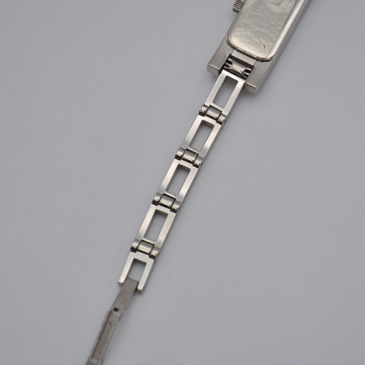Montre Gucci 3900L GG Cadran Crème