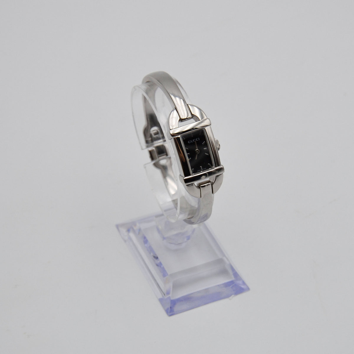 Montre Gucci 6800L