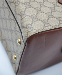 Sac Gucci Boston GG Supreme Cuir Marron Bandoulière