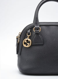 Sac Gucci Dome Cuir Grainé Noir Breloque GG