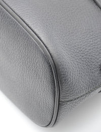 Sac Gucci Dome Cuir Grainé Noir Breloque GG