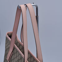 Gucci GG Supreme Tote Zippé