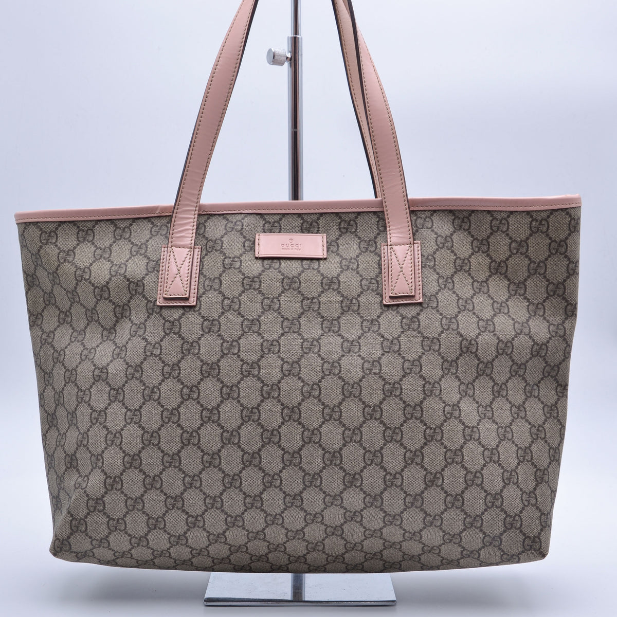 Gucci GG Supreme Tote Zippé