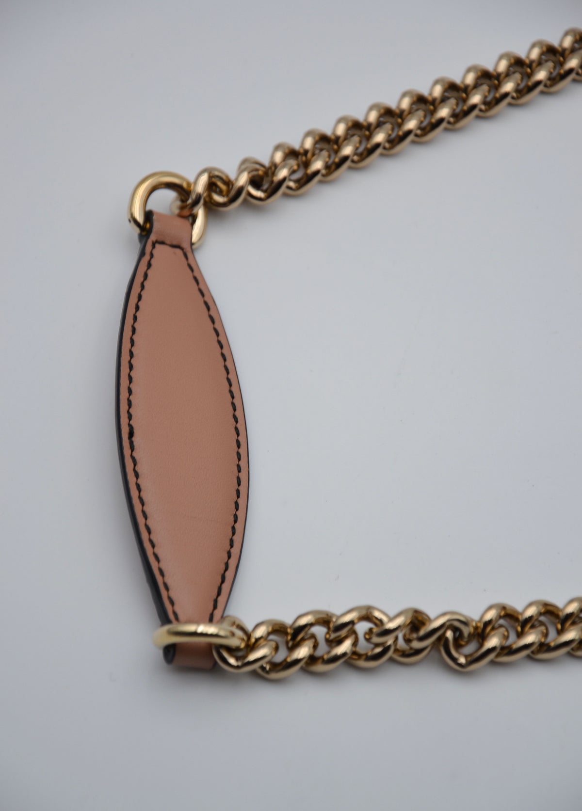 Sac Gucci Emily Hobo GG Supreme