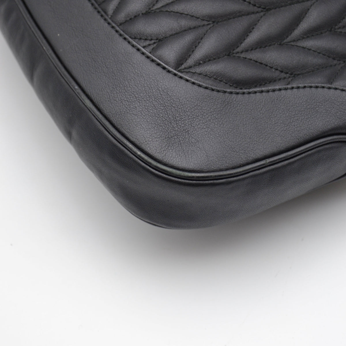 Gucci Jackie Cuir Matelassé Noir Chaîne Trombone Vintage