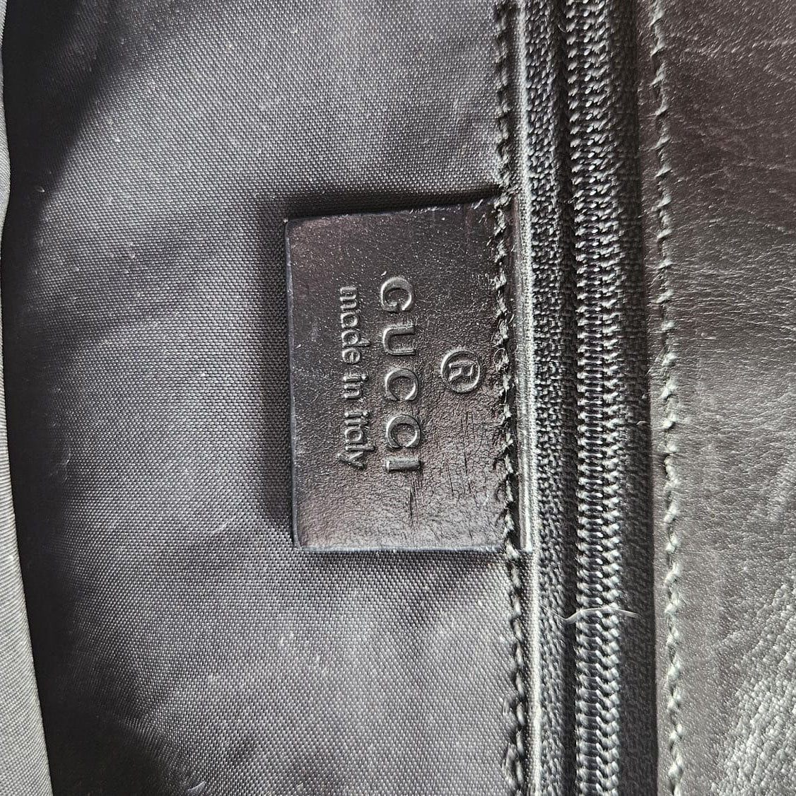 Sac Gucci Jackie toile monogramme GG noire
