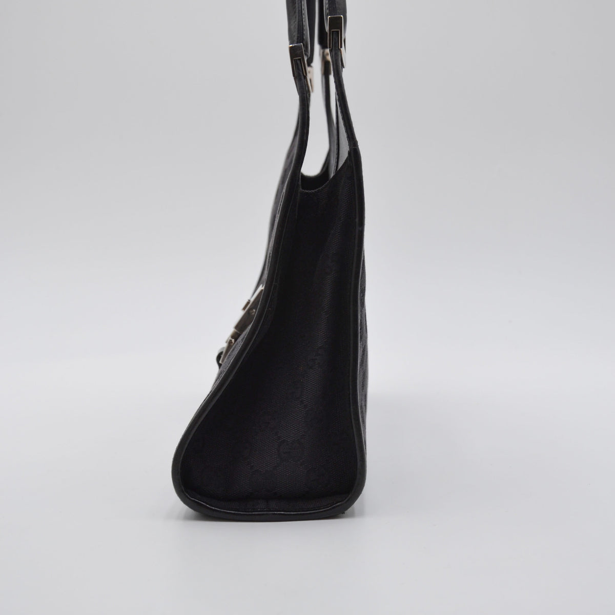 Sac Gucci Jackie toile monogramme GG noire