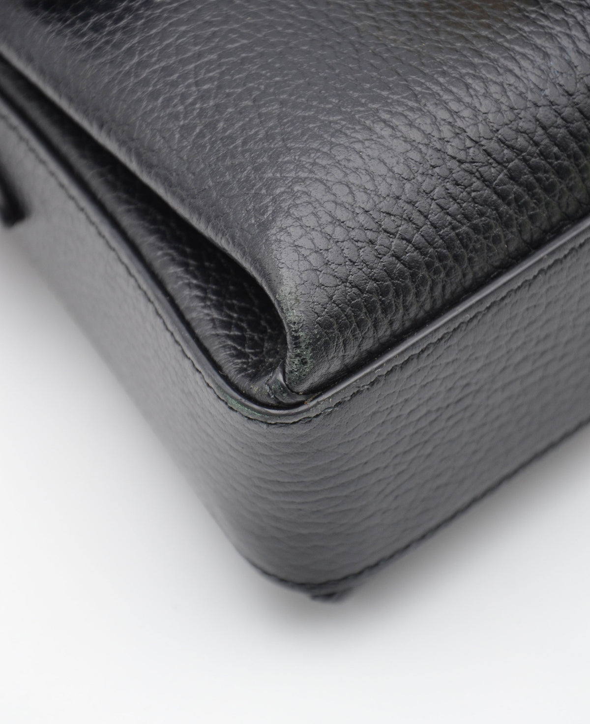 Sac Gucci Interlocking Mini Cuir Grainé Noir Chaîne Champagne