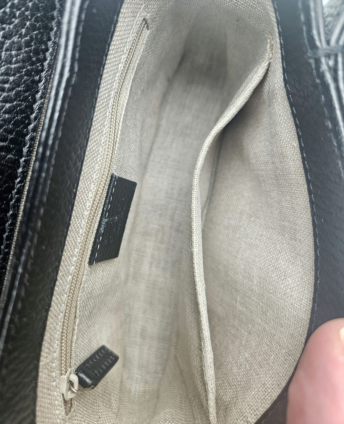 Sac Gucci Interlocking Mini Cuir Grainé Noir Chaîne Champagne