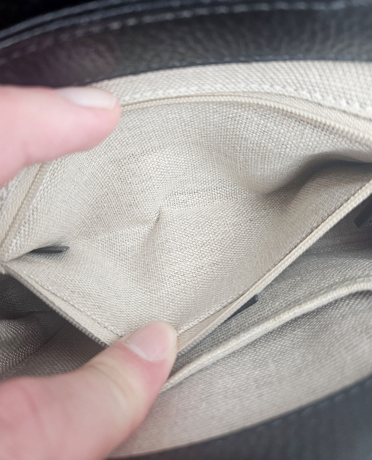 Sac Gucci Interlocking Mini Cuir Grainé Noir Chaîne Champagne