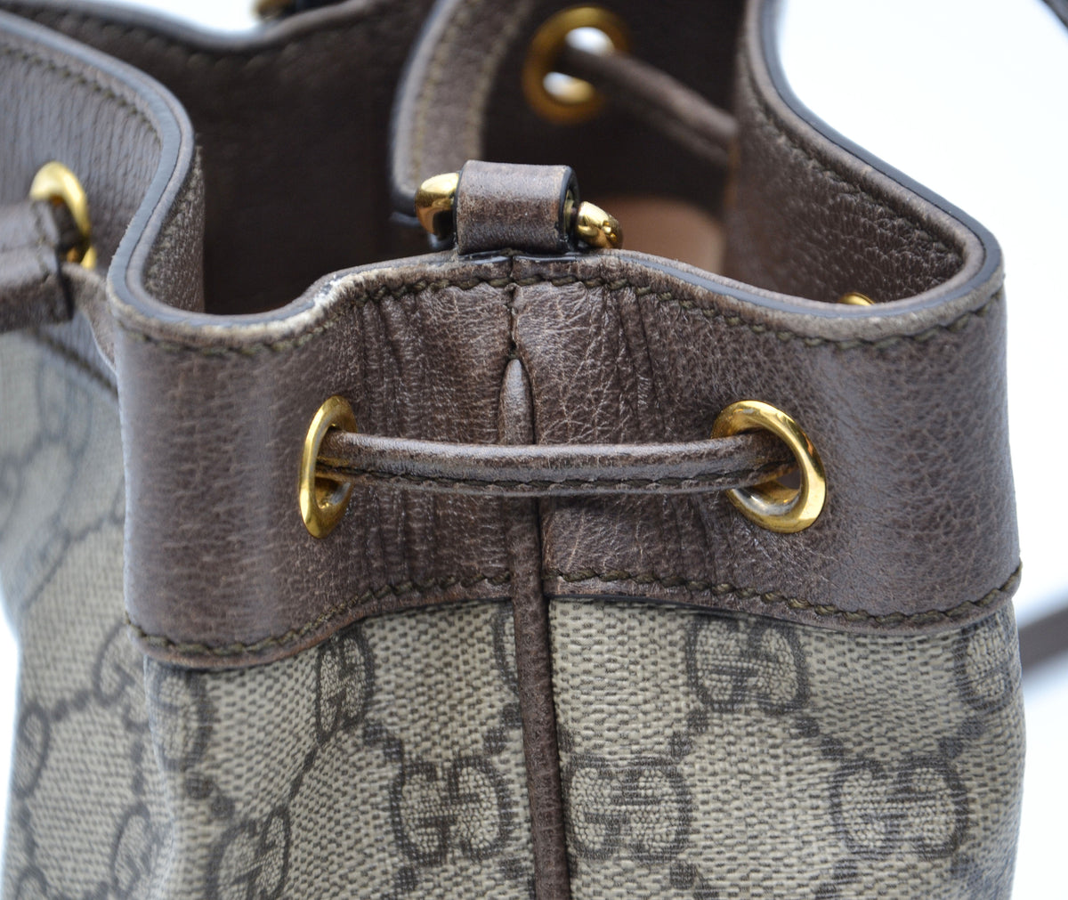 Gucci Mini Bucket Ophidia GG Supreme