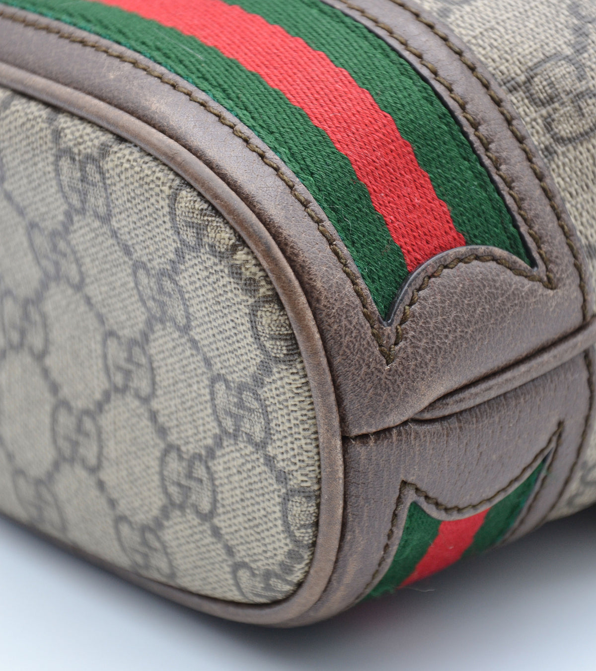 Gucci Mini Bucket Ophidia GG Supreme