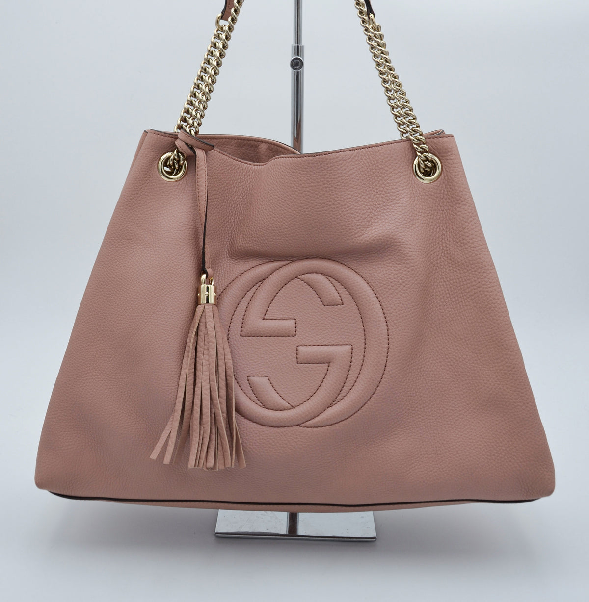 Sac Gucci Soho Tote XL rose poudré en cuir grainé
