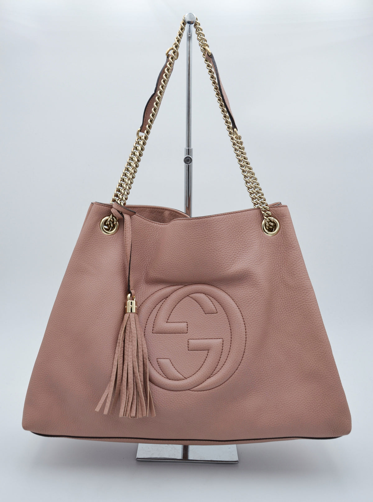 Sac Gucci Soho Tote XL rose poudré en cuir grainé