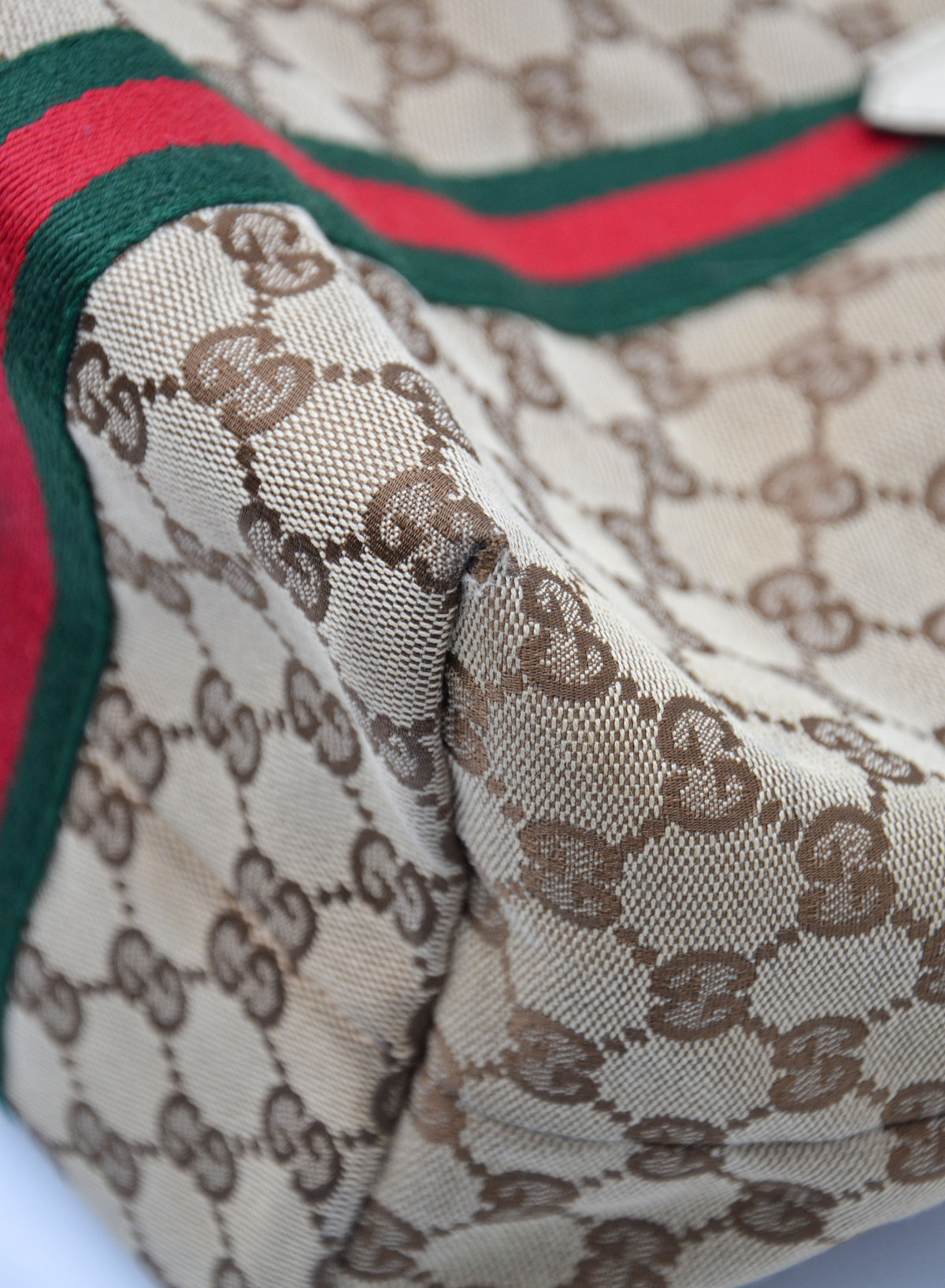 Sac Gucci Tote GG Supreme