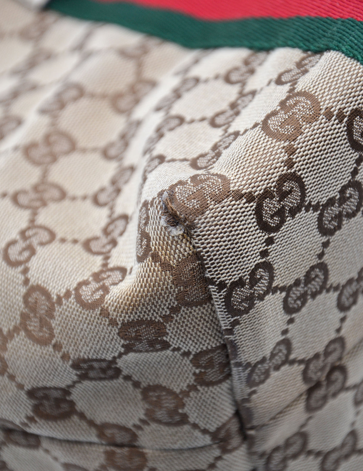 Sac Gucci Tote GG Supreme