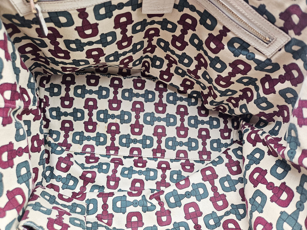 Sac Gucci Tote GG Supreme