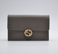 Gucci Wallet on Chain Interlocking GG