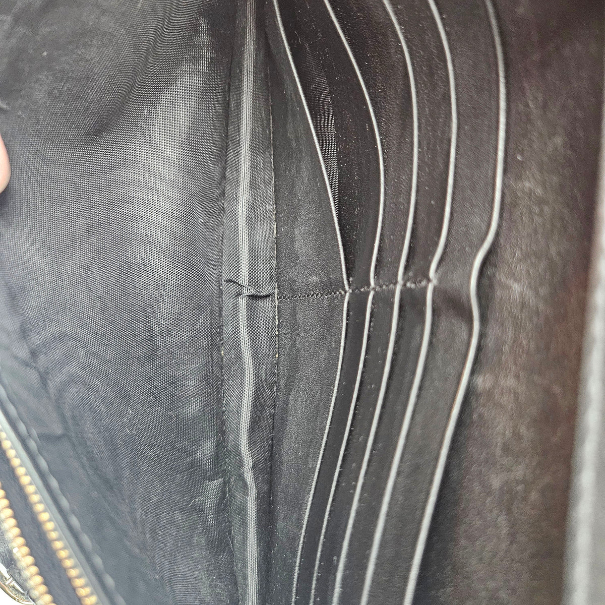 Gucci Wallet on Chain Microguccissima Noir