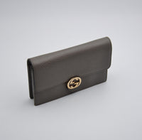 Gucci Wallet on Chain Interlocking GG