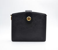 Louis Vuitton Capucines Epi