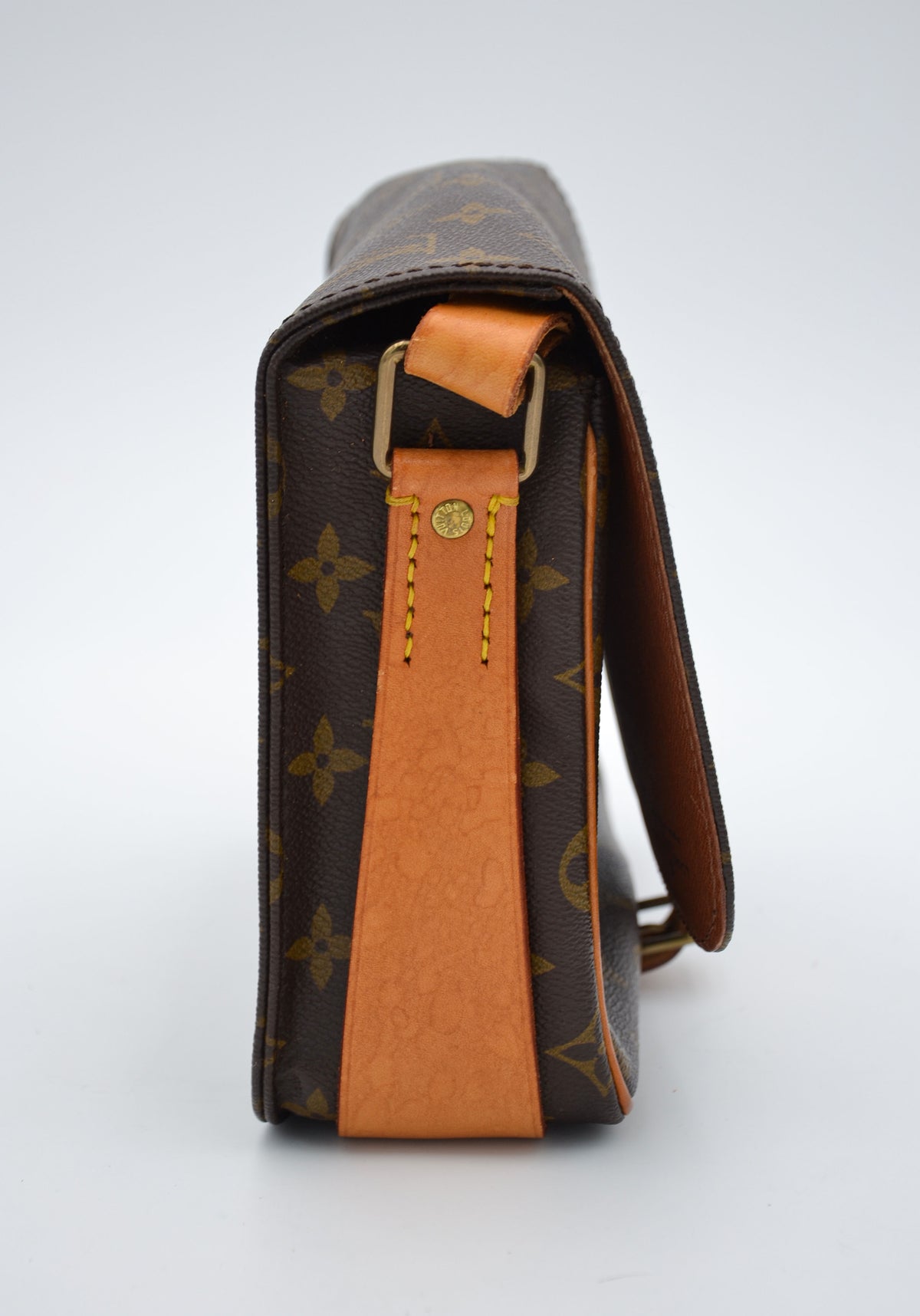 Sac Louis Vuitton Cartouchière 22 Monogram