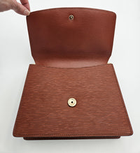 Sac Grenelle Louis Vuitton en cuir Épi kenyan – Boîte & Dustbag