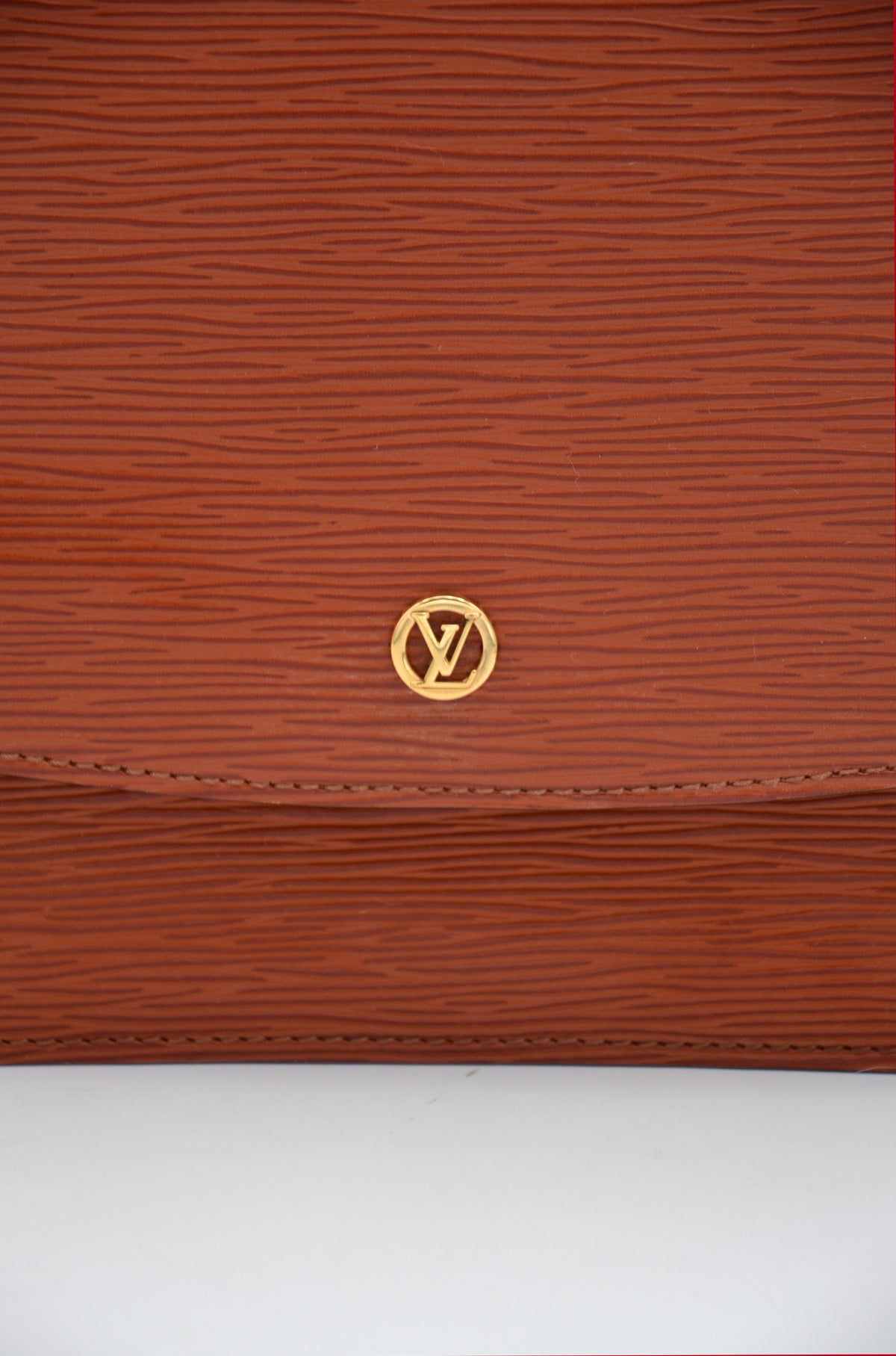 Sac Grenelle Louis Vuitton en cuir Épi kenyan – Boîte & Dustbag