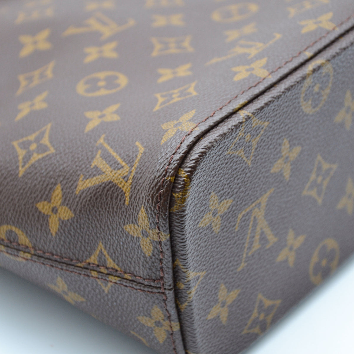 Louis Vuitton Cabas Luco Monogramme