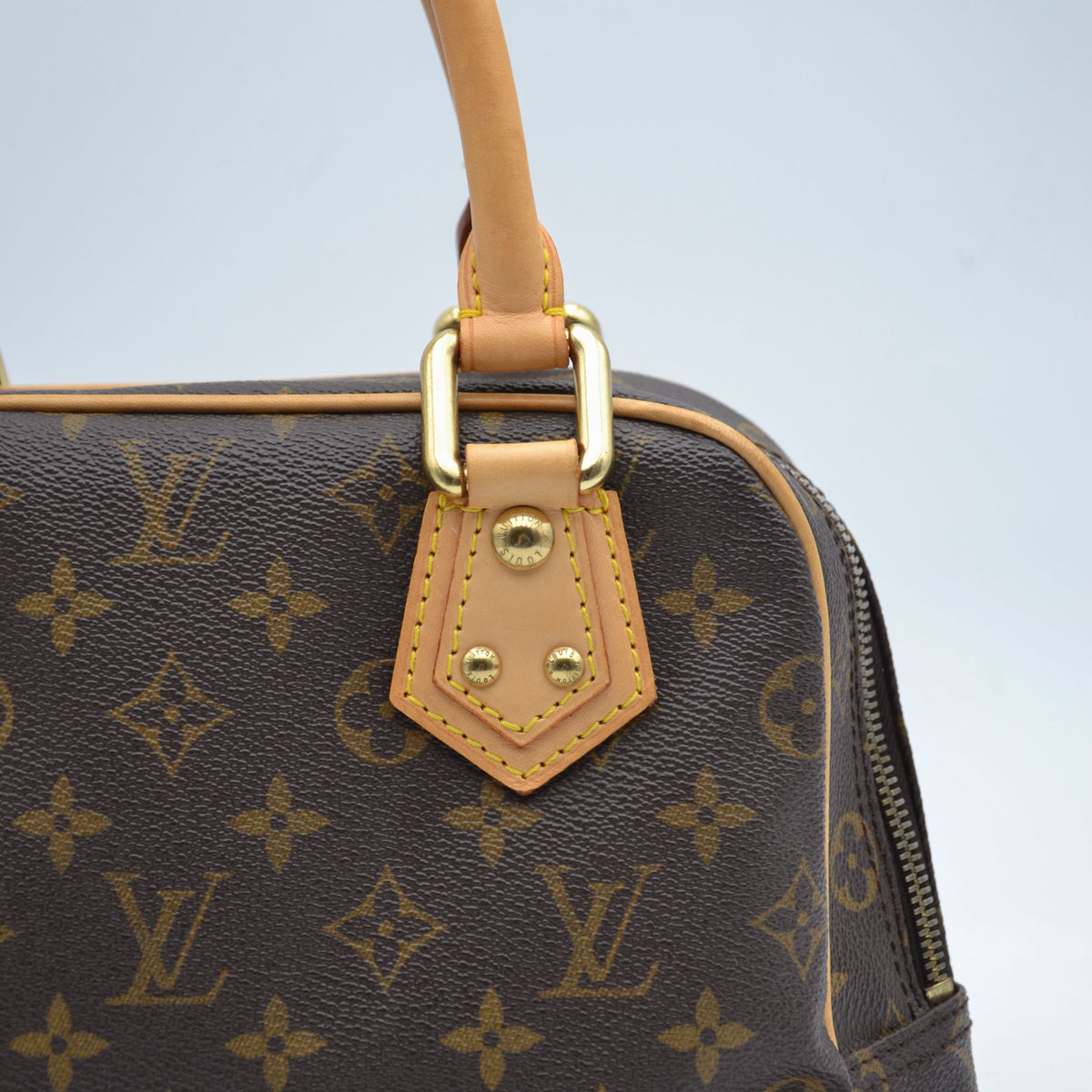 Louis Vuitton Manhattan PM Monogramme