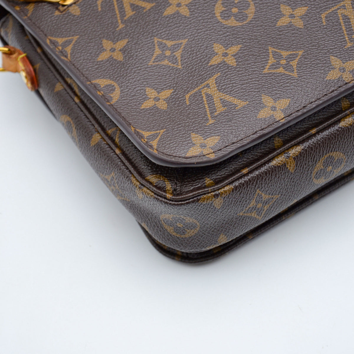 Louis Vuitton Pochette Métis Monogram