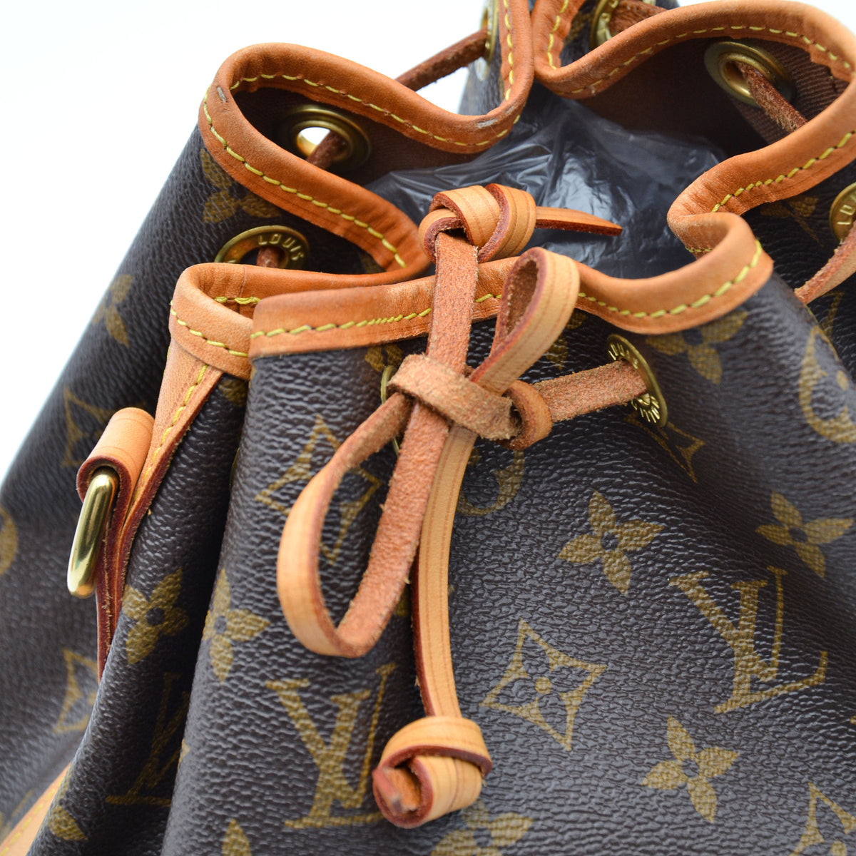 Louis Vuitton Petit Noé Monogramme
