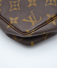 Pochette Accessoires Louis Vuitton Monogram