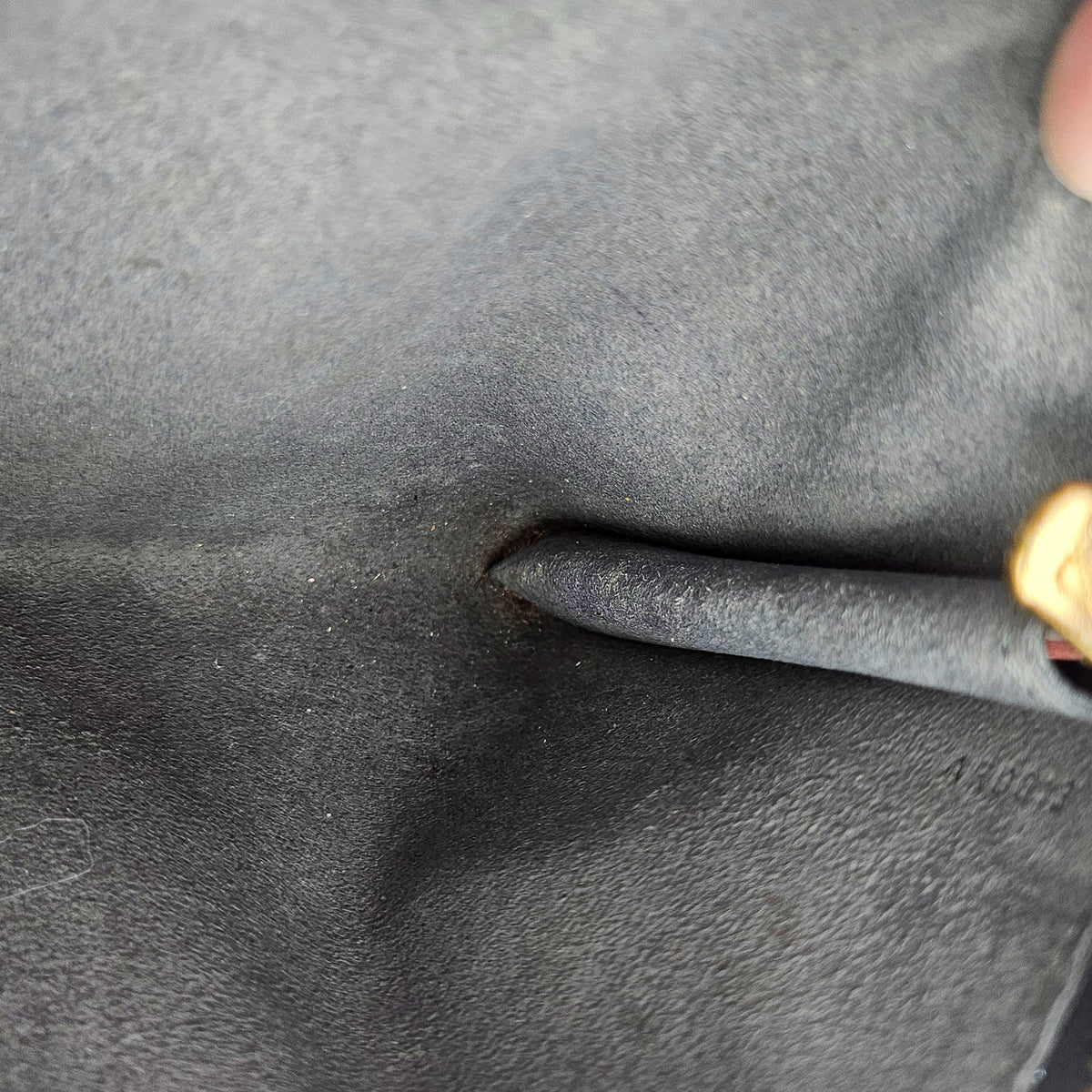 Pochette Louis Vuitton Accessoires cuir Épi noir