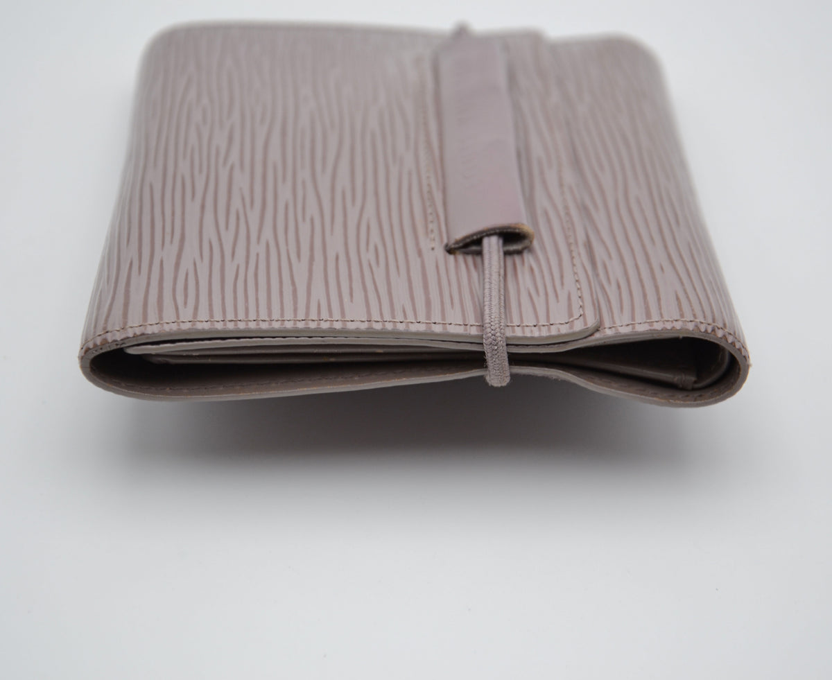 Portefeuille Louis Vuitton Trifold Cuir Épi Lilas