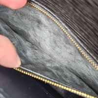 Louis Vuitton Saint Cloud GM Cuir Épi Noir